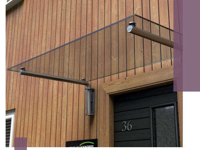 Стеклянные козырьки на входы и фасады в Пензе